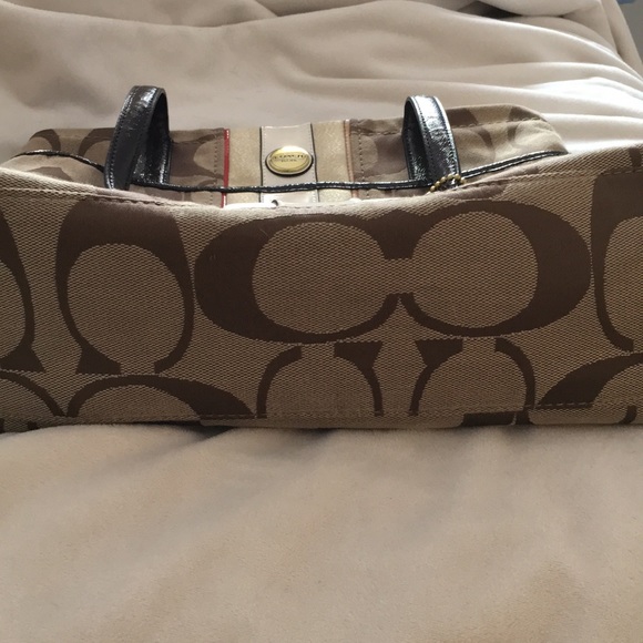 Coach Tote - Picture 3 of 8